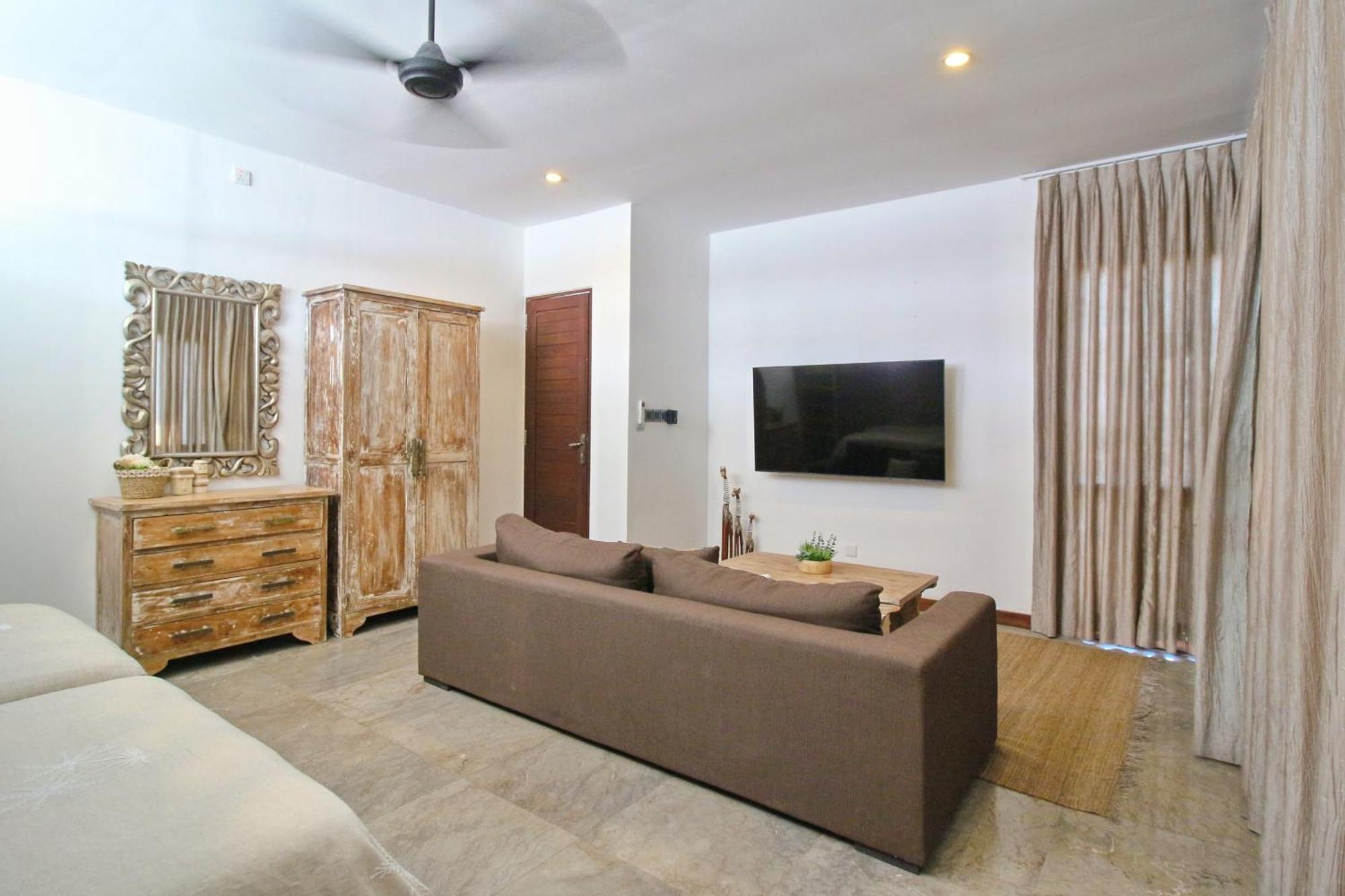Villa Yasmin Семиняк Екстериор снимка