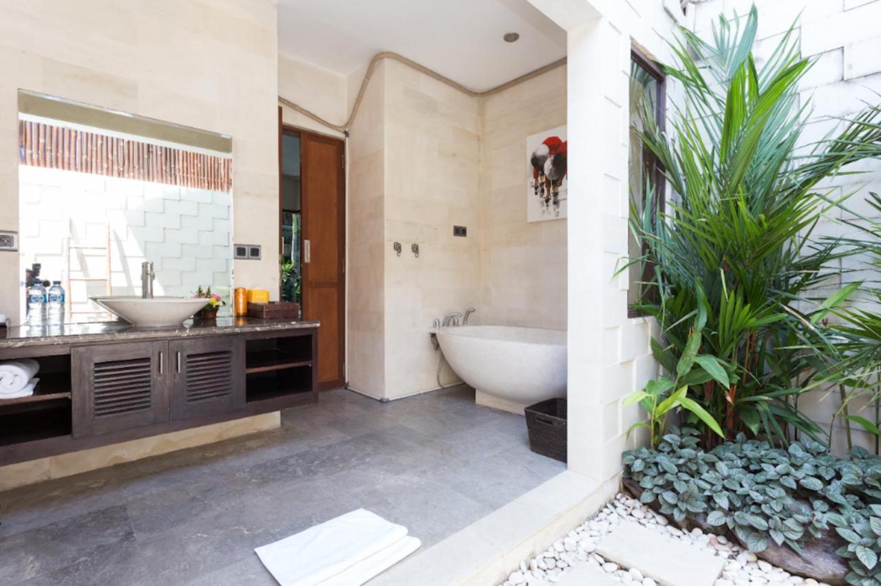 Villa Yasmin Семиняк Екстериор снимка